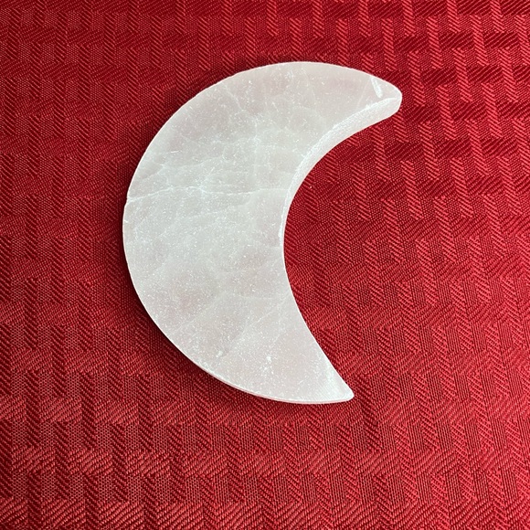 4” Selenite Crescent Moon - Picture 4 of 7